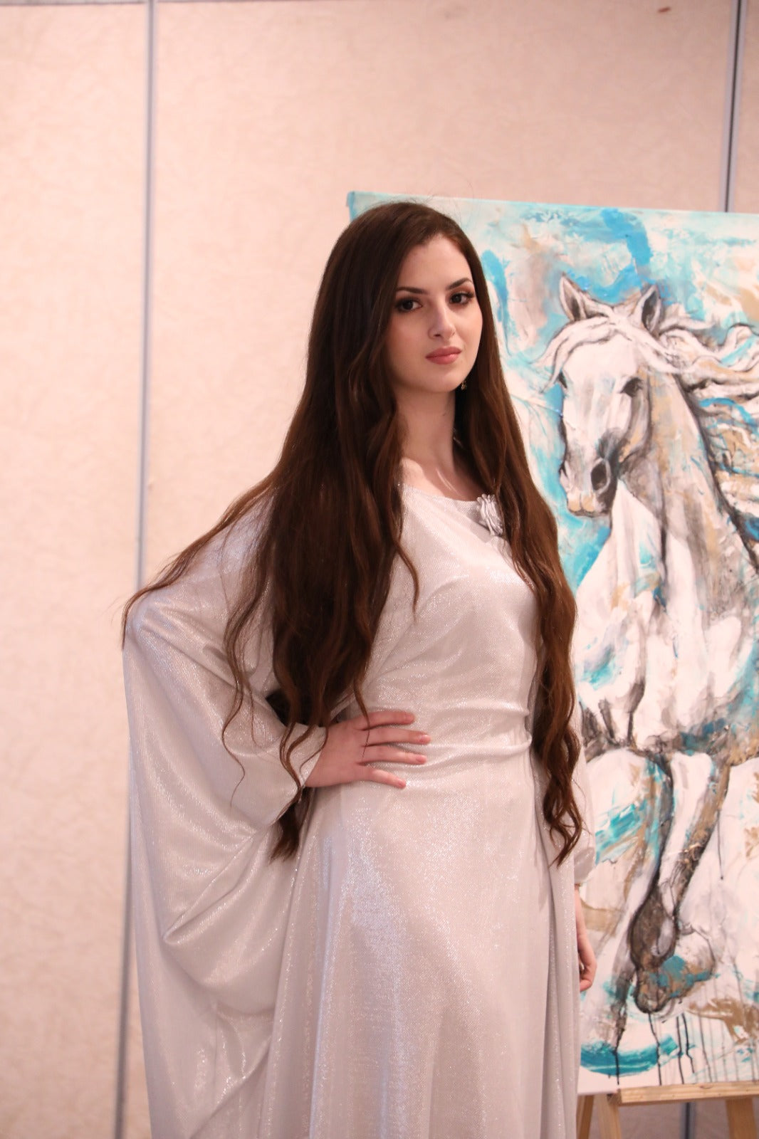 White Abaya