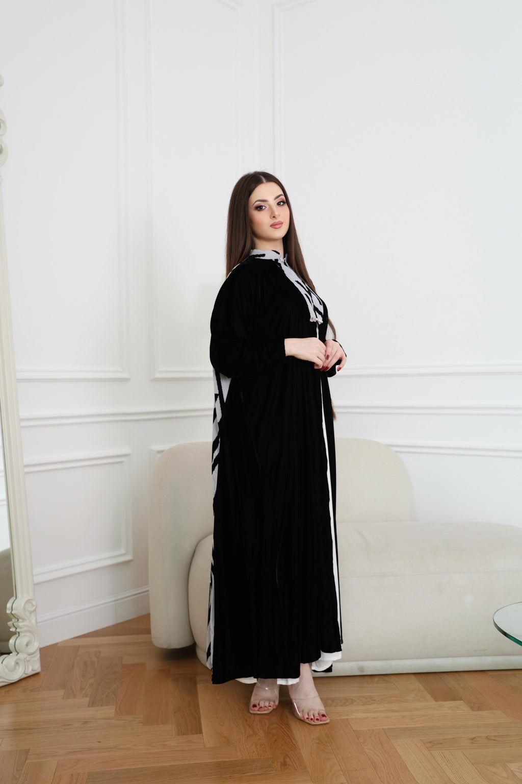 Black abaya, black and white abaya, abstract line abaya, spider web pattern abaya, modern abaya, luxury abaya, modest fashion, Dubai abaya