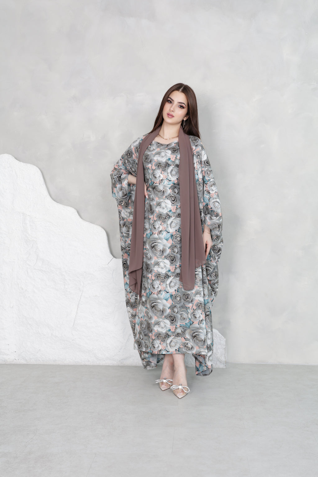 Grey Rose Print Kaftan Abaya Set | Floral Kaftan with Matching Sheila