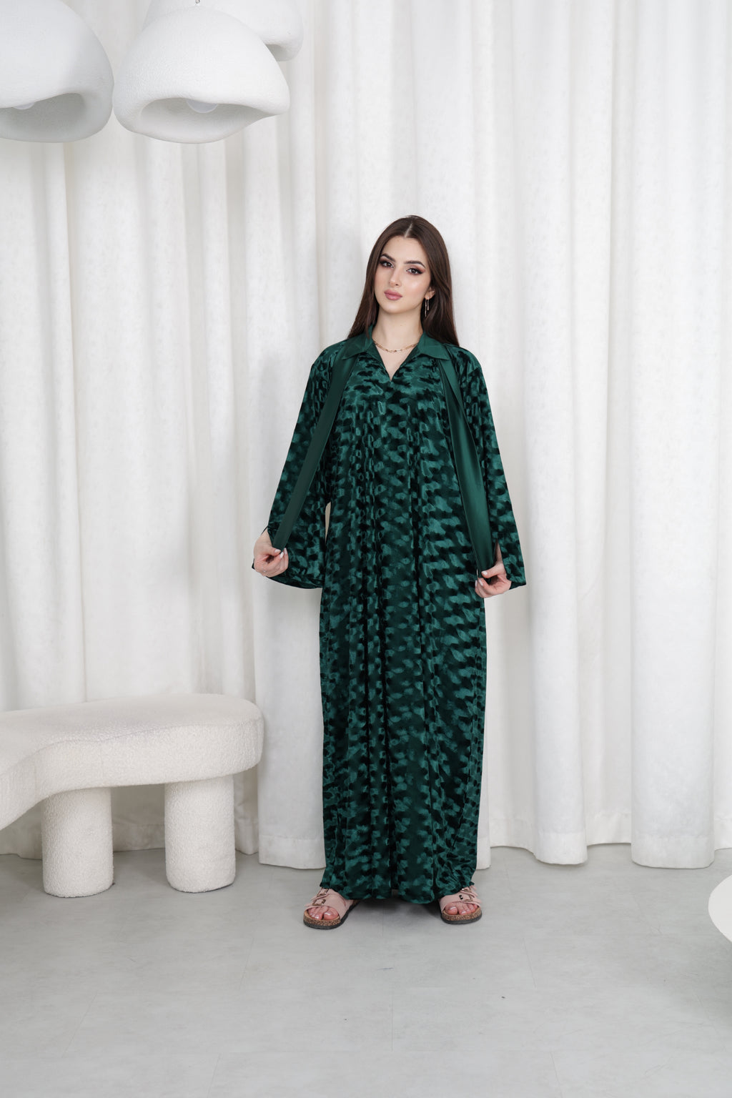 Emerald Green Velvet Abaya | Abstract Jacquard Print with Satin Collar