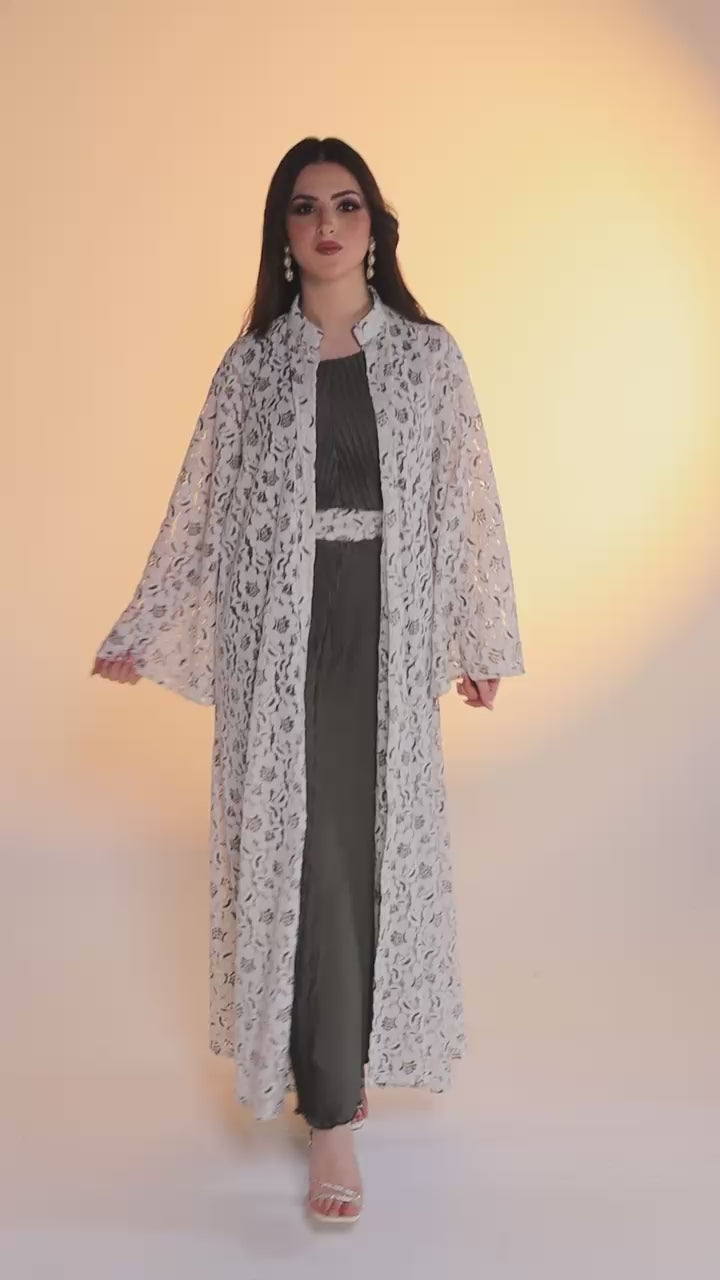 White Patterned 3-Piece Abaya Set with Faded Inner Layer and Matching Belt